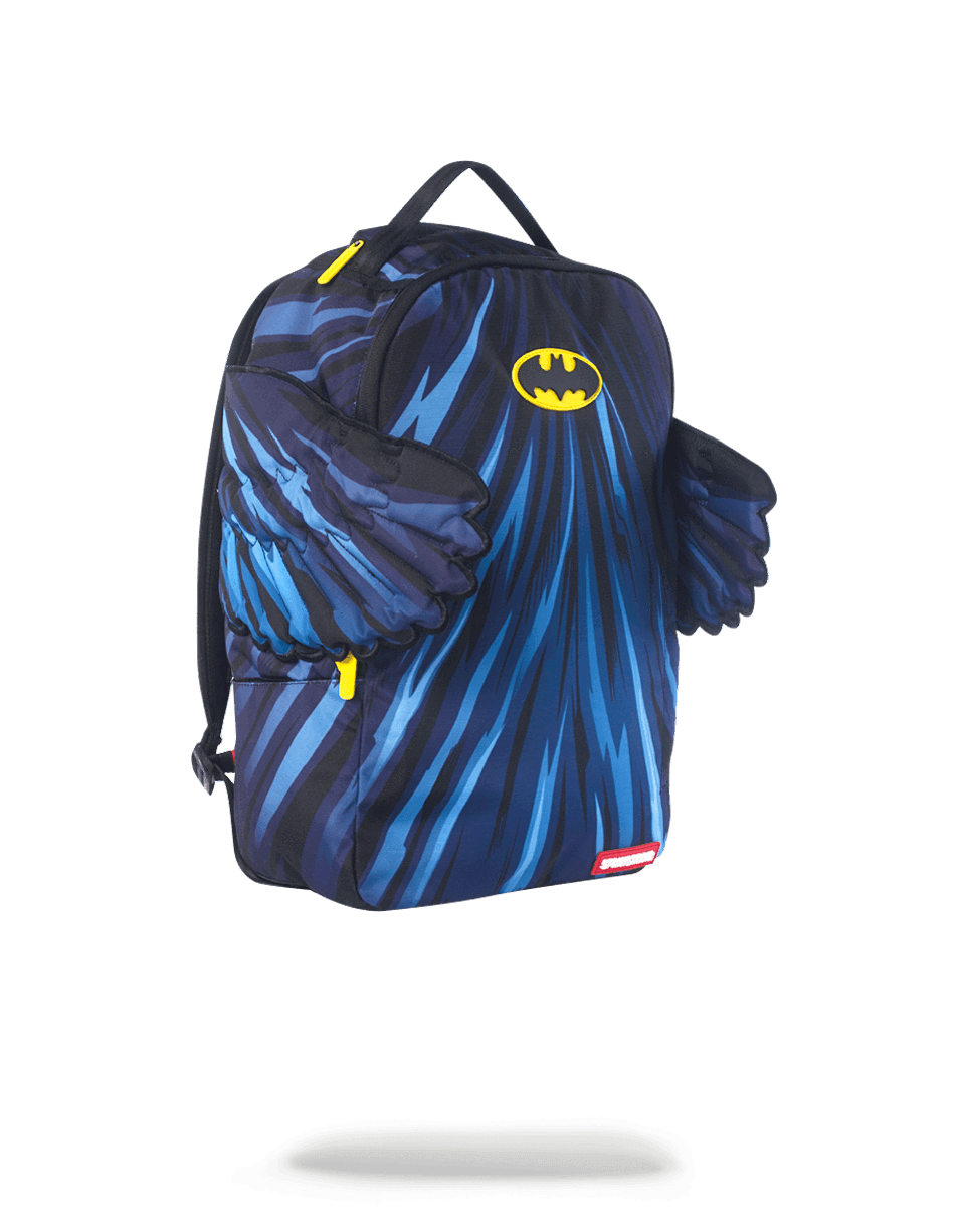 حقيبة باتمان الطائرة (BATMAN CAPE WINGS) حقيبة باتمان الطائرة (BATMAN CAPE WINGS)